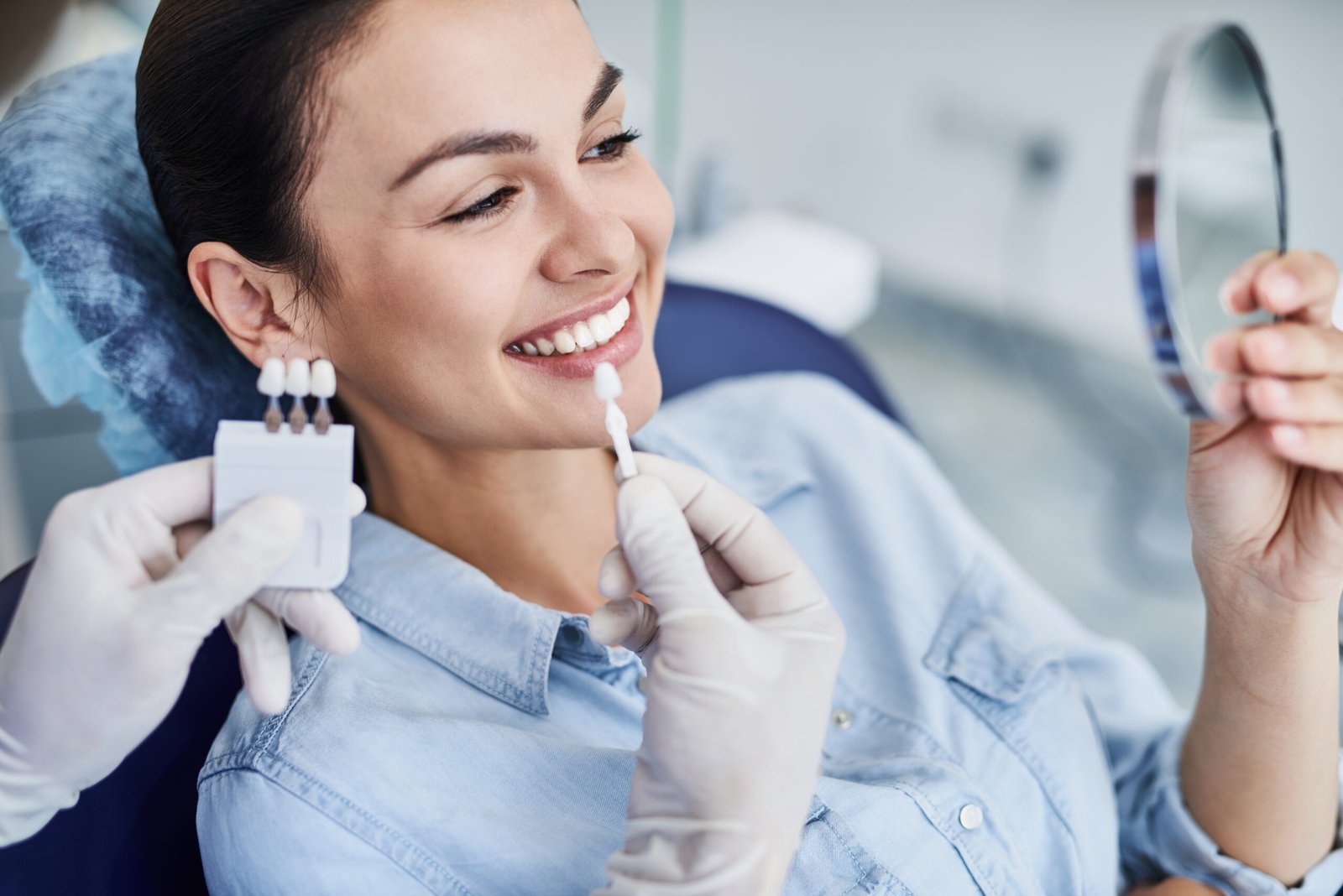 Denti scheggiati cosa fare: Soluzioni pronte per il tuo sorriso